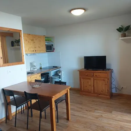 Apartment 4 Personnes Au Pied Des Pistes *